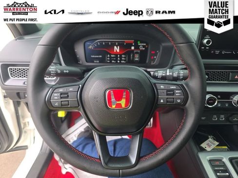Used 2025 Honda Civic Type R image 19