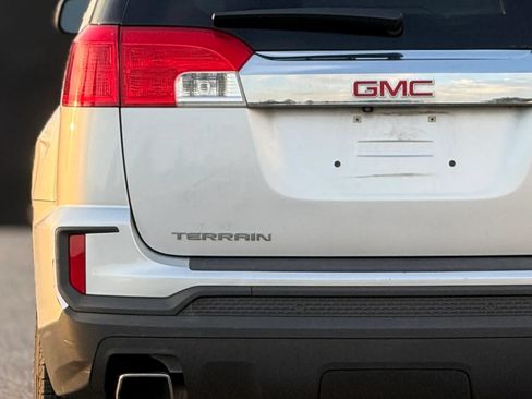Used 2016 GMC Terrain SLE AWD/4WD image 13