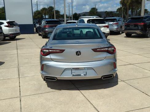 Used 2025 Acura TLX w/ Technology Package FWD image 7