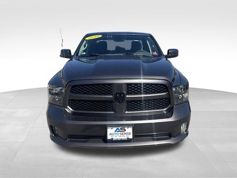 Used 2019 RAM 1500 Express w/ Express Value Package AWD/4WD image 10