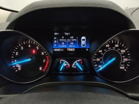 Used 2018 Ford Escape S image 23