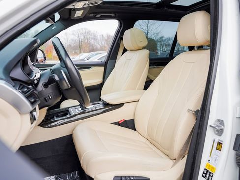 Used 2018 BMW X5 xDrive35d image 16