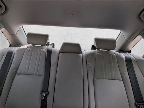 Used 2018 Honda Accord EX-L image 16