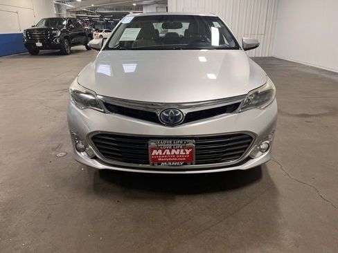 Used 2013 Toyota Avalon Limited image 8