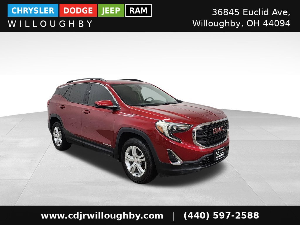 Used 2018 GMC Terrain SLE w/ Driver Convenience Package AWD/4WD image 3
