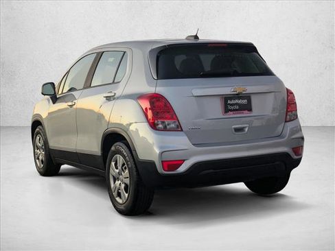 Used 2018 Chevrolet Trax LS image 8