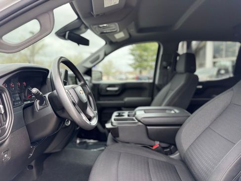 Used 2022 Chevrolet Silverado 1500 Custom w/ LPO, Dark Essentials Package AWD/4WD image 15