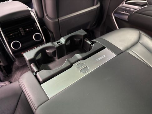 Used 2023 Land Rover Range Rover SE AWD/4WD image 26