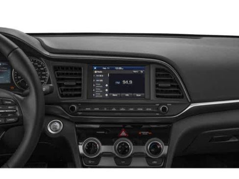 Used 2020 Hyundai Elantra Value Edition FWD image 13