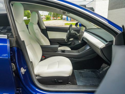 Used 2018 Tesla Model 3 Long Range AWD/4WD image 23