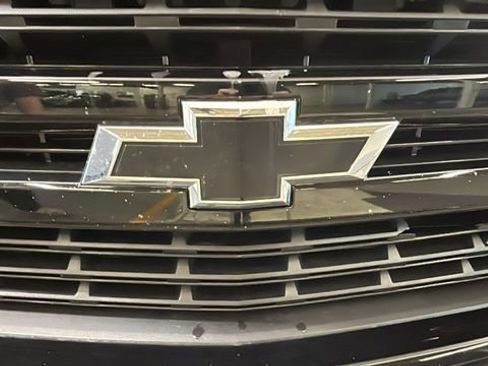 Used 2020 Chevrolet Silverado 1500 LT Trail Boss AWD/4WD image 9
