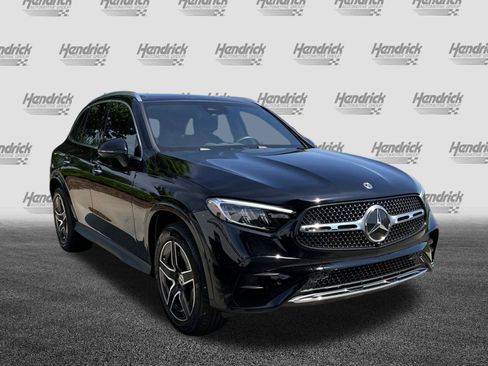 Certified 2026 Mercedes-Benz GLC 300 4MATIC image 2
