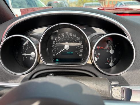 Used 2004 Chevrolet SSR w/ Preferred Equipment Group RWD image 25