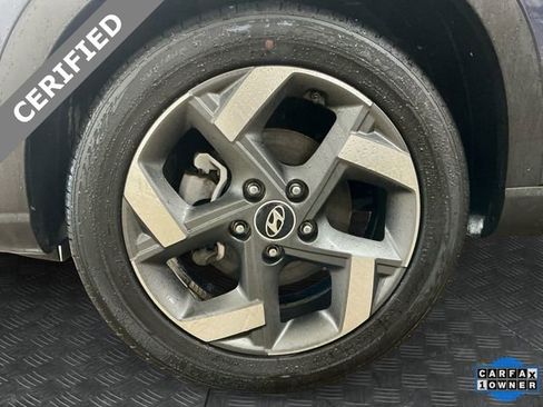 Certified 2023 Hyundai Venue Limited image 14
