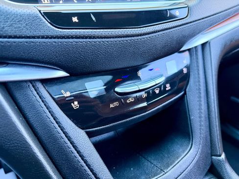 Used 2024 Cadillac XT5 Premium Luxury w/ Technology Package image 20