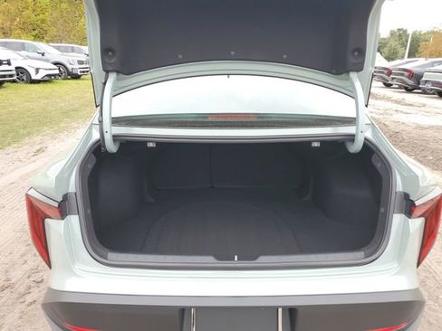 Used 2025 Kia K4 LXS FWD image 7