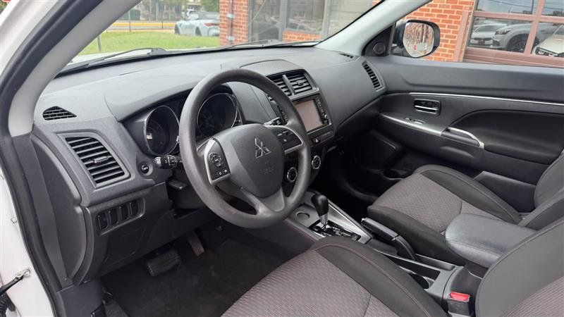 Used 2019 Mitsubishi Outlander Sport FWD image 18