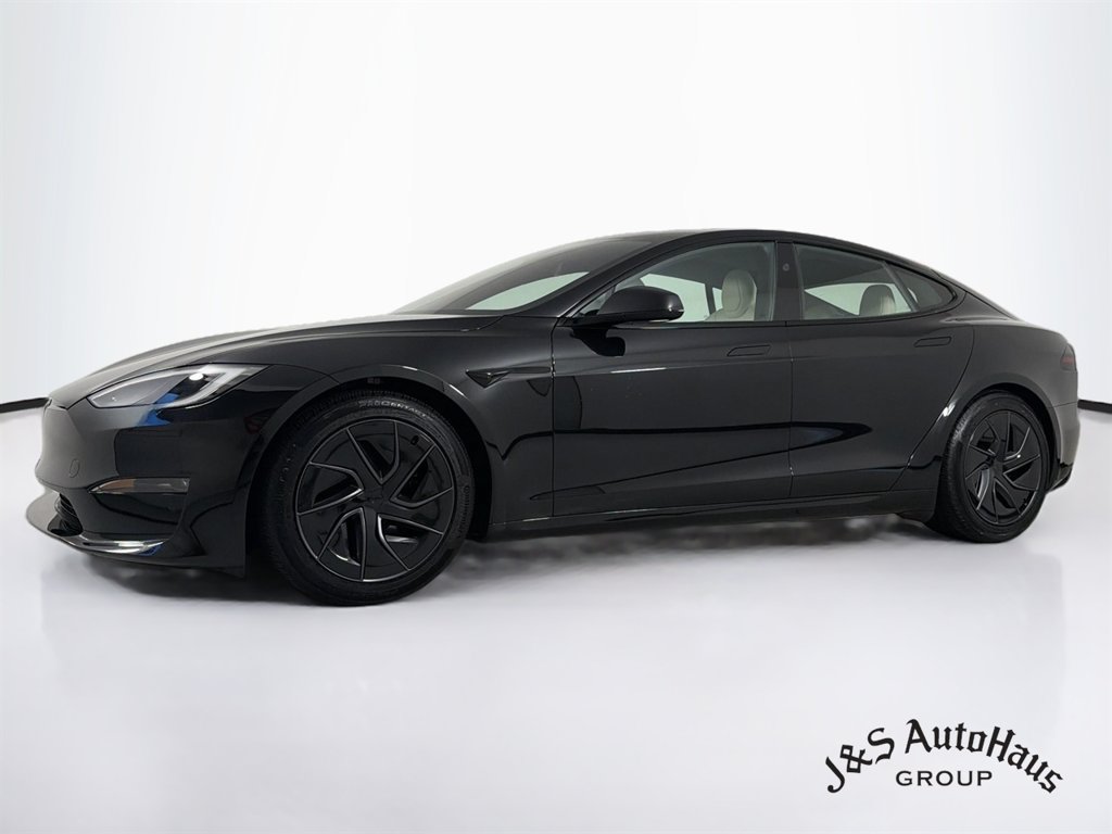 Used 2026 Tesla Model S AWD/4WD image 3