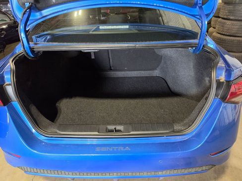 Used 2022 Nissan Sentra SV w/ Trunk Package FWD image 8