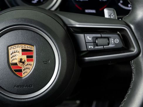 Certified 2024 Porsche 911 Carrera RWD image 9