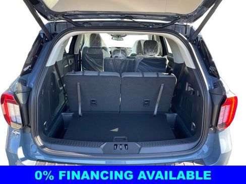 New 2025 Ford Explorer Active w/ Active Comfort Package image 5