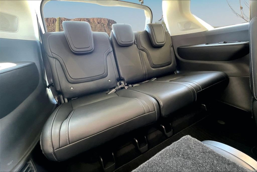 Used 2026 INFINITI QX80 Pure w/ Cargo Package AWD/4WD image 28