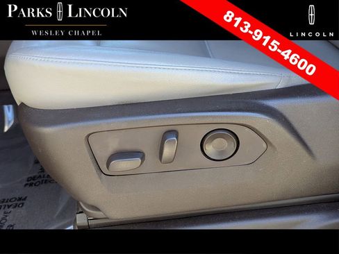 Used 2021 Chevrolet Tahoe LT w/ LT Signature Package RWD image 19
