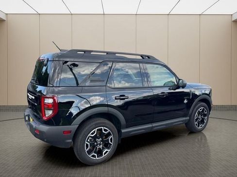 Used 2025 Ford Bronco Sport Outer Banks w/ Outer Banks Tech Package+ AWD/4WD image 14