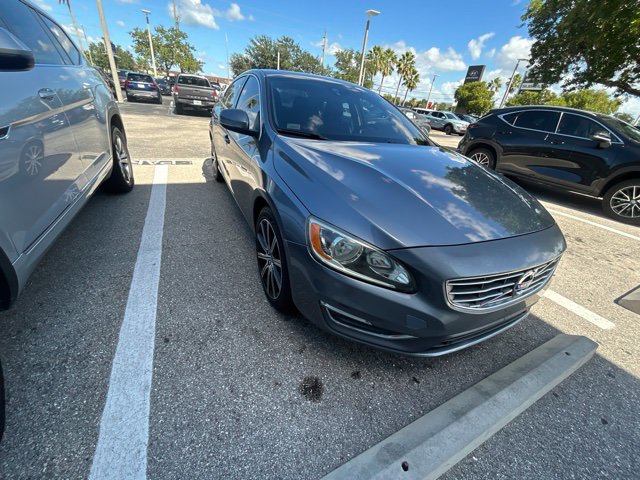 Used 2016 Volvo S60 T5 Premier FWD image 1