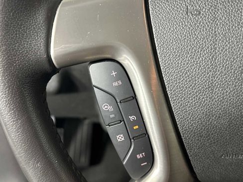 Used 2015 GMC Acadia Denali FWD image 29