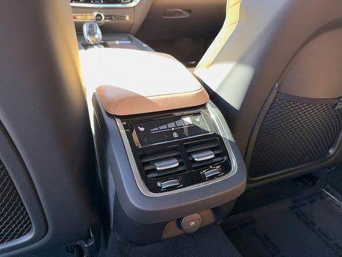 New 2026 Volvo V60 B5 Cross Country Ultra w/ Protection Package Premier image 15