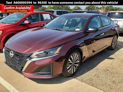 Used 2025 Nissan Altima 2.5 SV