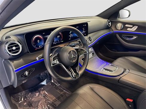 Certified 2023 Mercedes-Benz E 350 4MATIC Sedan w/ Premium Package image 9