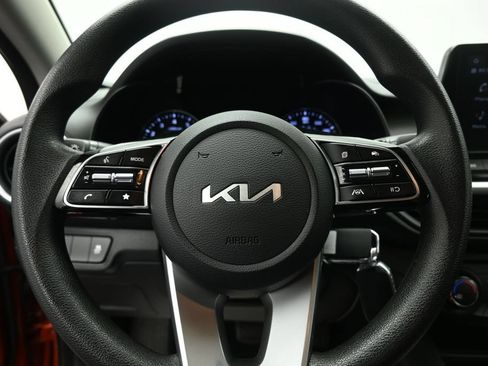 Used 2023 Kia Forte LXS FWD image 11