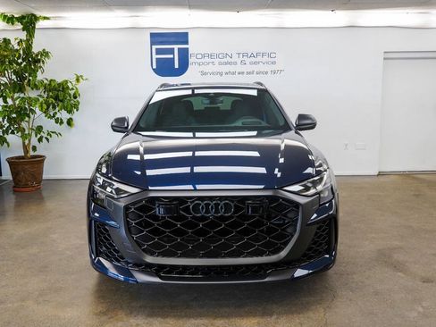 Used 2026 Audi RS Q8 performance AWD/4WD image 2