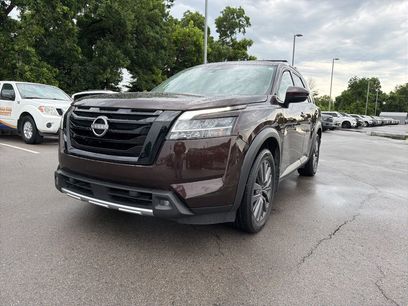 Used 2022 Nissan Pathfinder SL w/ SL Premium Package