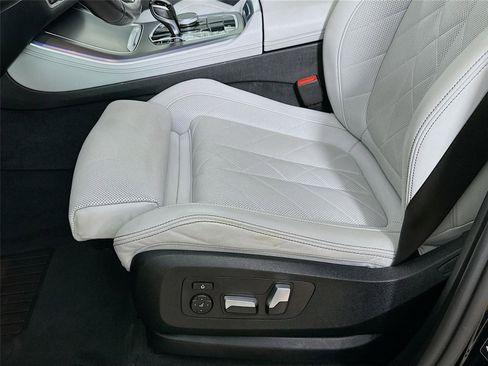 Certified 2023 BMW X5 xDrive40i w/ M Sport Package image 19