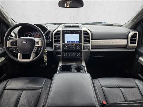 Used 2020 Ford F250 Lariat w/ Chrome Package image 15