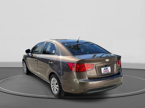 Used 2013 Kia Forte EX FWD image 6