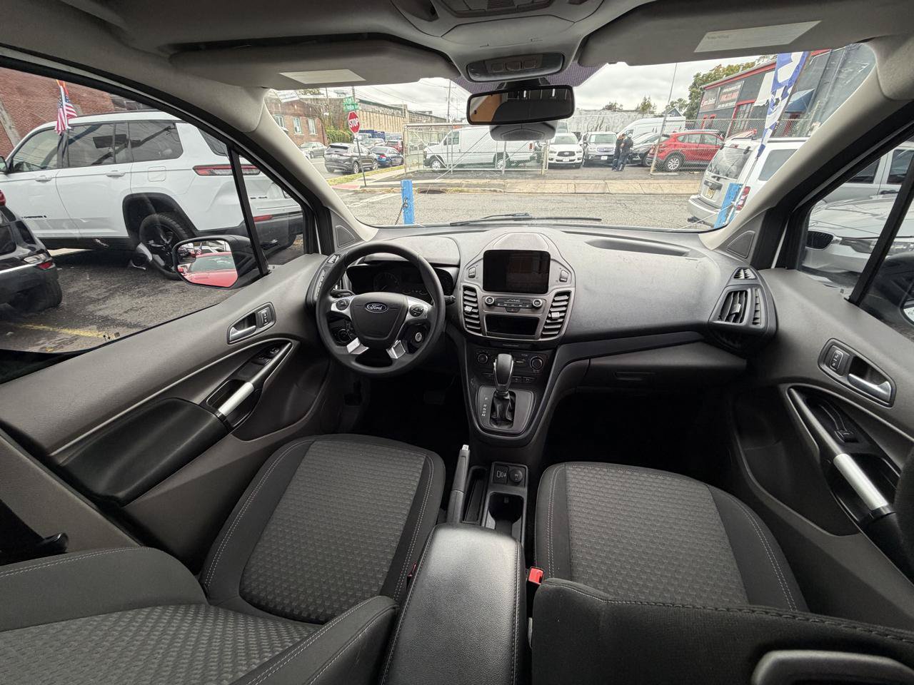 Used 2023 Ford Transit Connect XLT FWD image 22