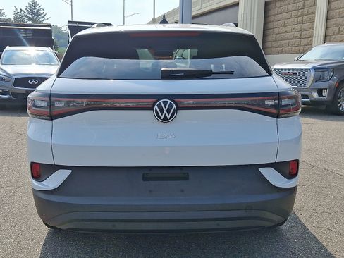 Used 2021 Volkswagen ID.4 Pro image 5