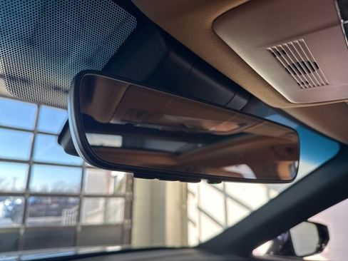 New 2025 Lexus ES 350 Ultra Luxury image 32