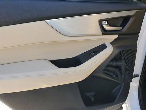 Certified 2024 Acura MDX FWD w/ Technology Package image 16