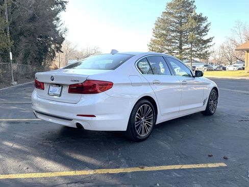 Used 2018 BMW 530i xDrive image 9