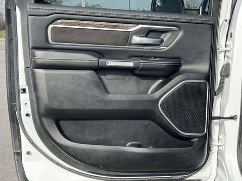 Used 2020 RAM 1500 Laramie w/ Off Road Group image 16