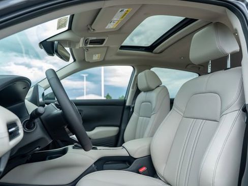 New 2026 Honda HR-V EX-L image 15