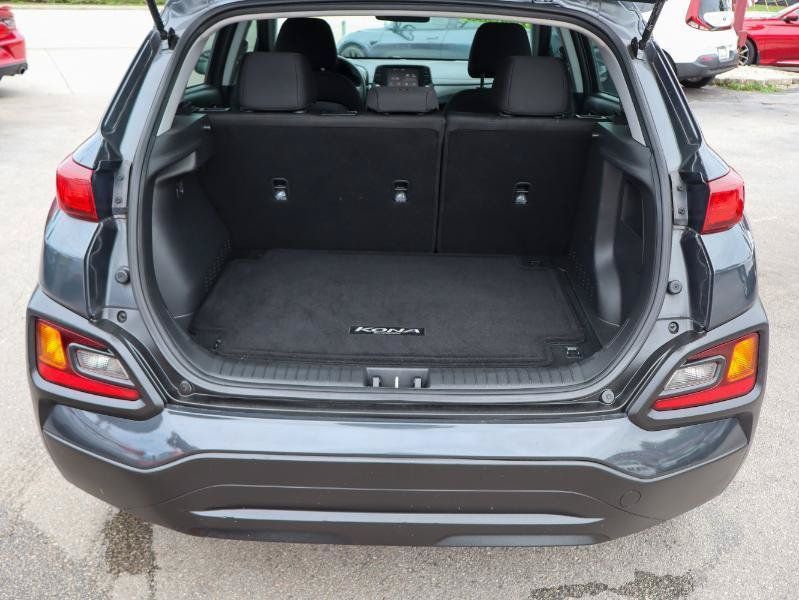Used 2020 Hyundai Kona SE w/ Cargo Package FWD image 5