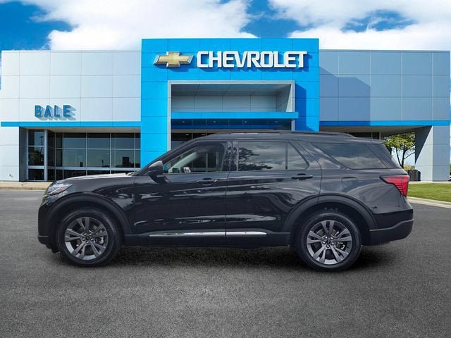 Used 2025 Ford Explorer Active w/ Active Comfort Package AWD/4WD image 6