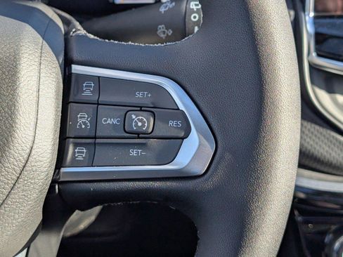 New 2025 Jeep Compass Limited w/ High Altitude Package image 22