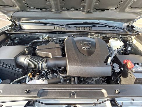 Certified 2023 Toyota Tacoma TRD Sport image 28